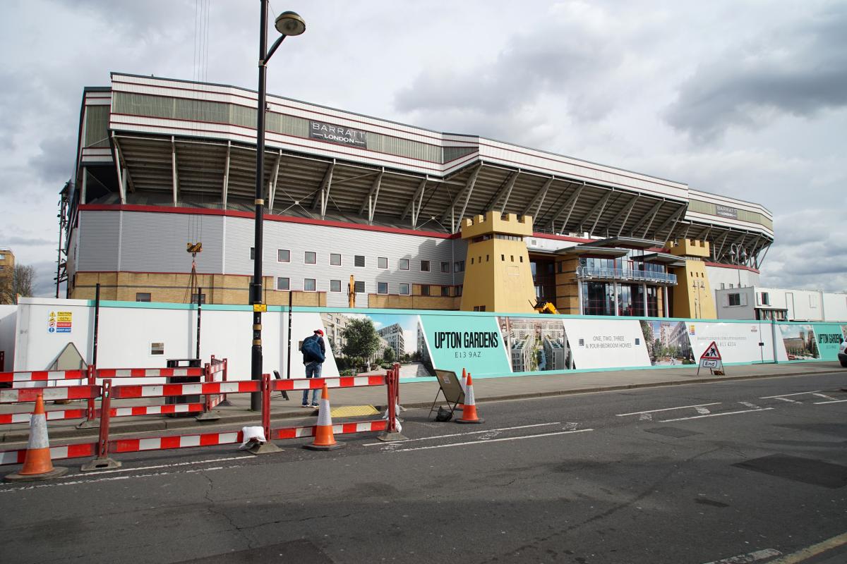 Farewell Boleyn Farewell Boleyn - Asbestos removal